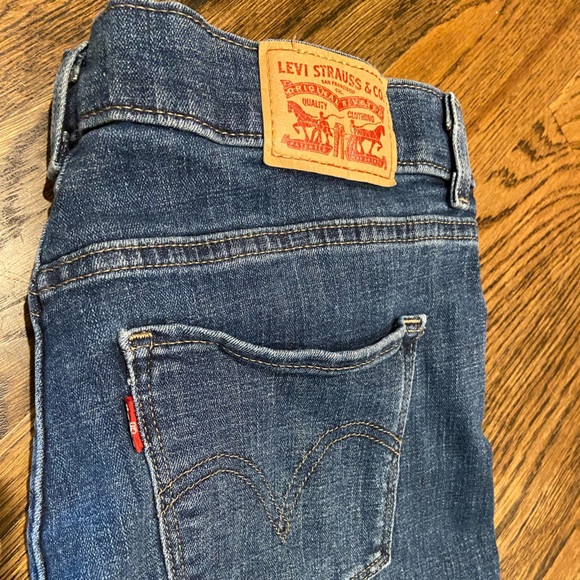 Levi’s straight leg size 10 - Picture 2 of 5